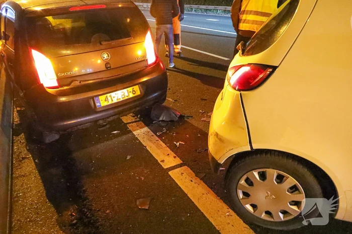 Drie auto's op elkaar gebotst