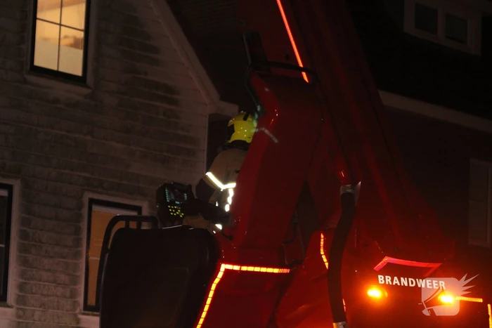 Schoorsteenbrand snel onder controle