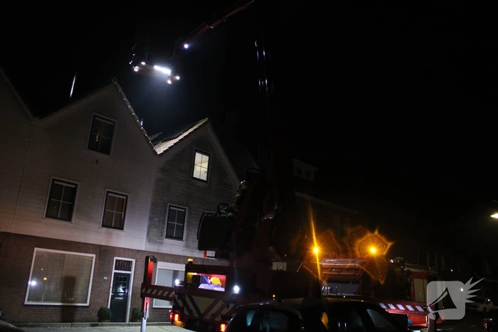 Schoorsteenbrand snel onder controle