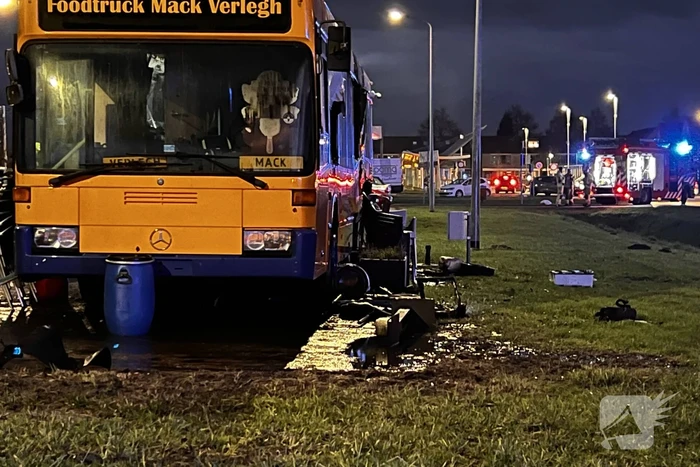 Foodtruck compleet uitgebrand