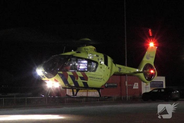 Traumahelikopter landt bij sportcentrum
