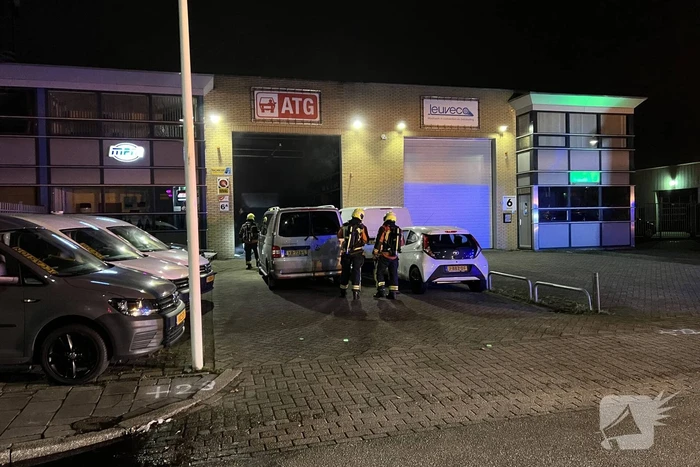 Brandweer ingezet bij brandgerucht industrie