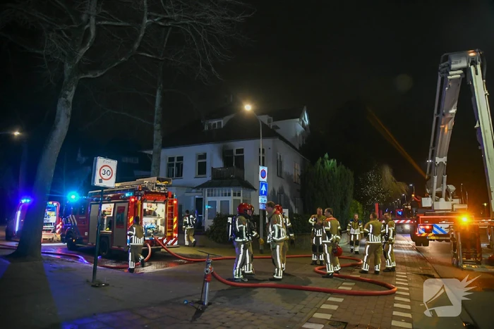 Bewoner gewond bij brand in appartement