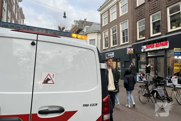 Politie zoekt verdachte na overval op juwelier