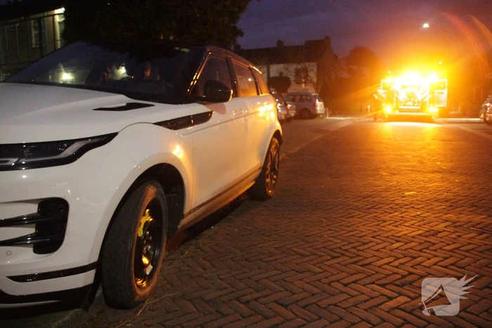 Reservewiel op Range Rover veroorzaakt stankoverlast