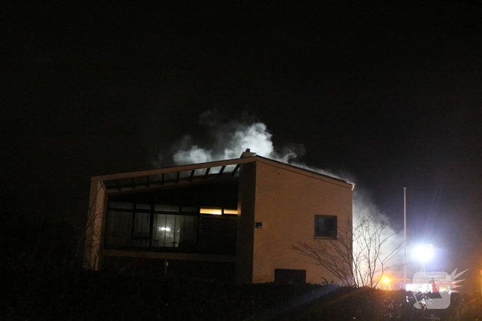 Schoorsteenbrand tijdig geblust