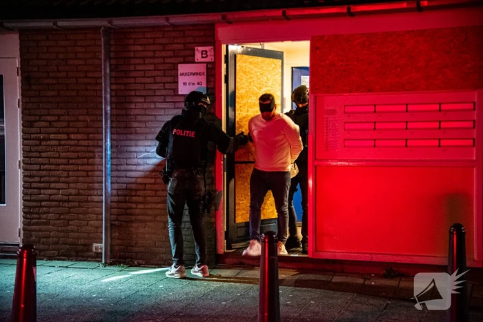 Man aangehouden door Team Parate Eenheid na geweldsincident Vlaardingen