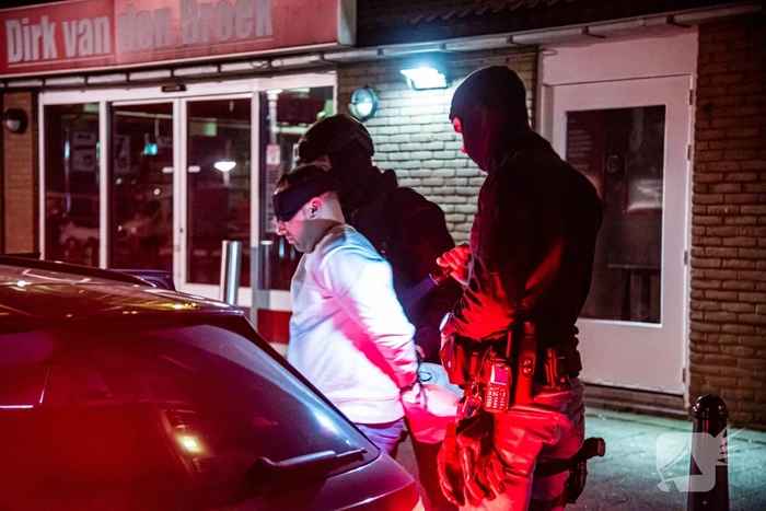 Man aangehouden door Team Parate Eenheid na geweldsincident Vlaardingen