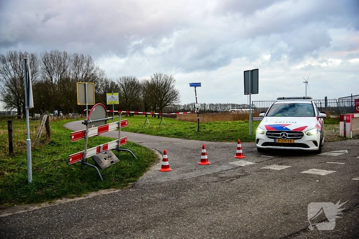Groot onderzoek naar aantreffen overleden persoon in bos