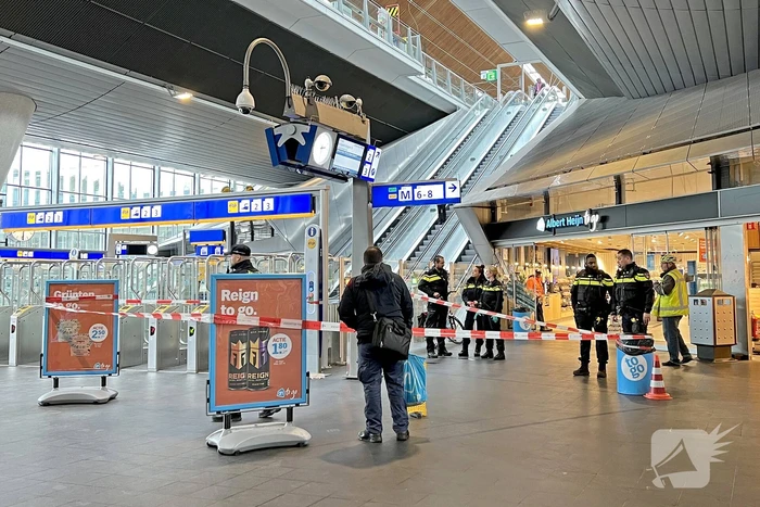 Steekpartij op NS-station Bijlmer ArenA