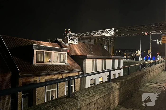Schoorsteenbrand bleek mee te vallen