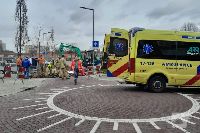 Bouwvakker komt tijdens werkzaamheden vast te zitten