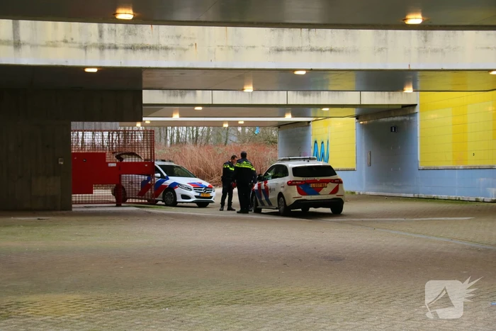 Gebied afgezet na steekpartij