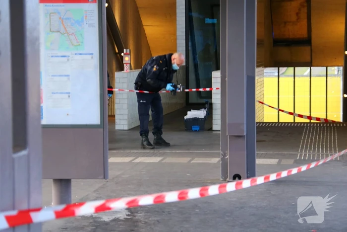 Gebied afgezet na steekpartij