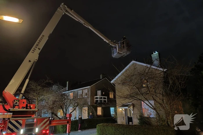 Schoorsteenbrand snel onder controle