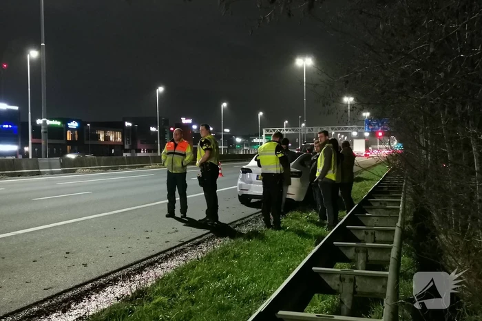 Schade bij kop-staartbotsing op snelweg