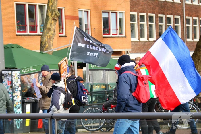 Demonstratie Amsterdam tegen beleid overheid
