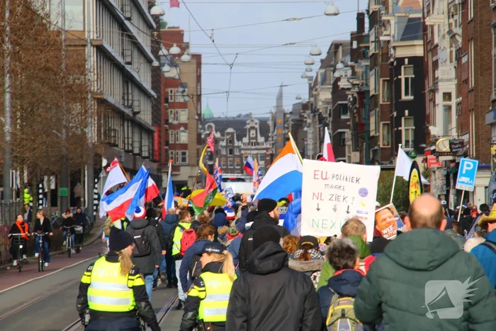 Demonstratie Amsterdam tegen beleid overheid