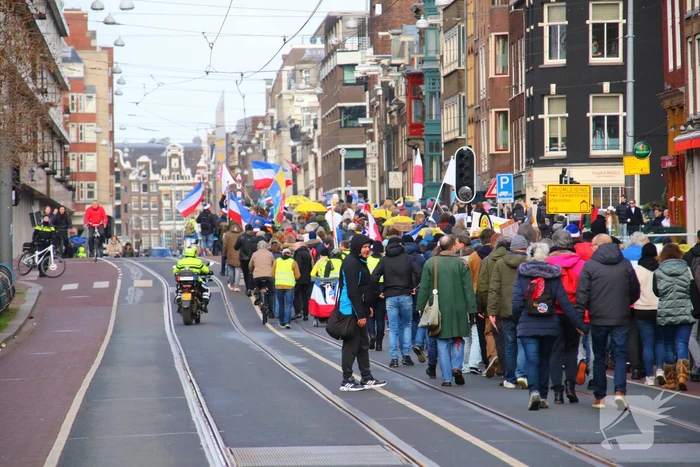 Demonstratie Amsterdam tegen beleid overheid