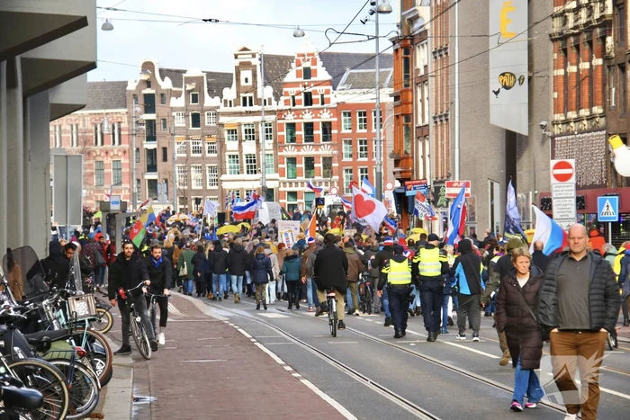 Demonstratie Amsterdam tegen beleid overheid