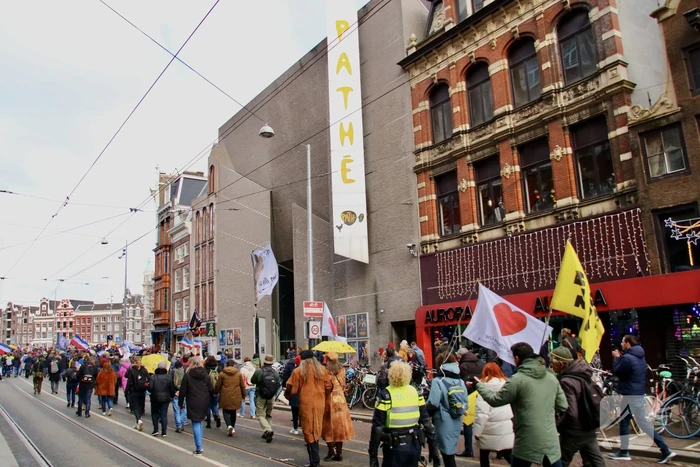 Demonstratie Amsterdam tegen beleid overheid