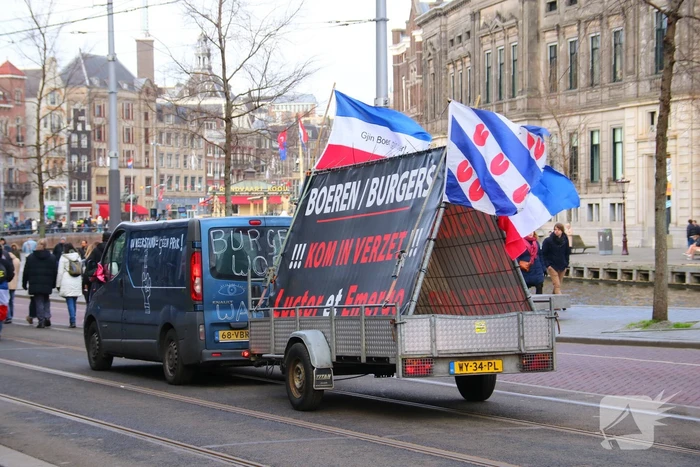 Demonstratie Amsterdam tegen beleid overheid