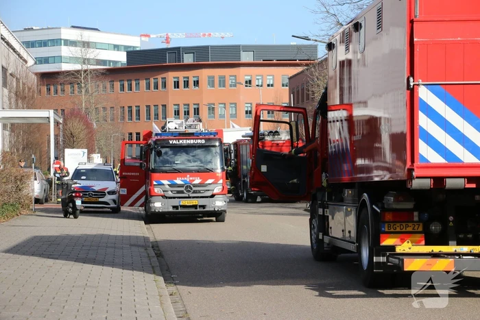 Kolf in laboratorium gebarsten