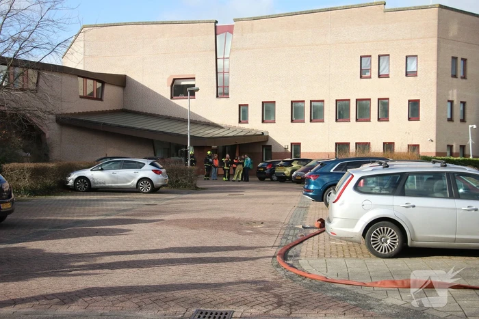 Kolf in laboratorium gebarsten