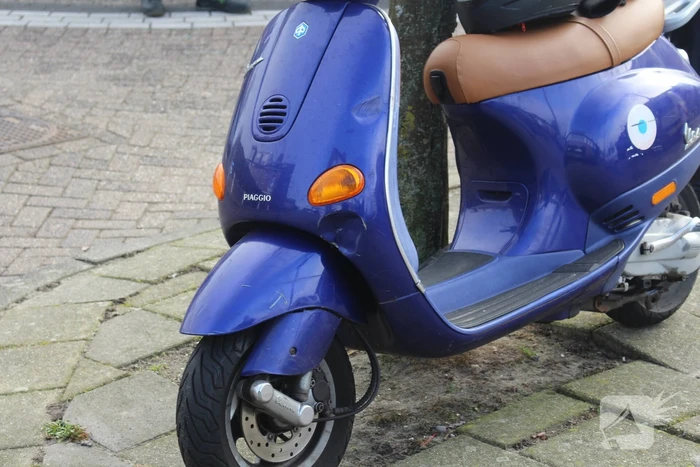 Botsing tussen bus en scooter