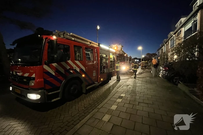 Schoorsteenbrand zorgt voor flinke rookontwikkeling