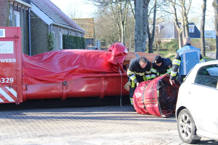 Gezonken boot lekt brandstof