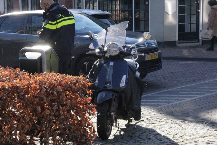 Scooterrijder gewond bij botsing met auto