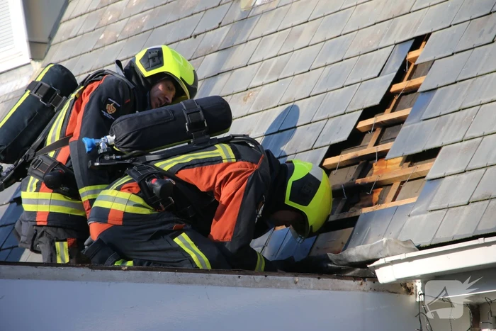 Dakbrand in de kiem gesmoord