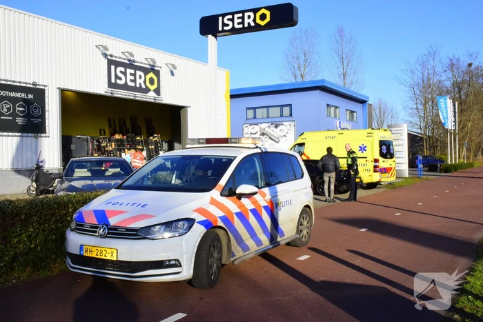 Scooterrijder gewond bij botsing met auto