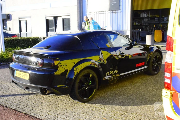 Scooterrijder gewond bij botsing met auto