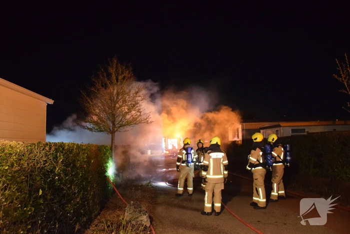 Stacaravan volledig uitgebrand op camping