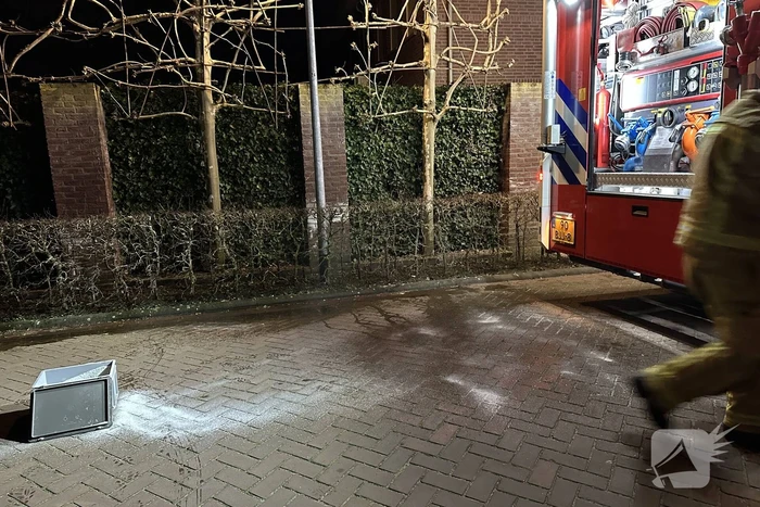 Brand in serre brandweer voorkomt erger