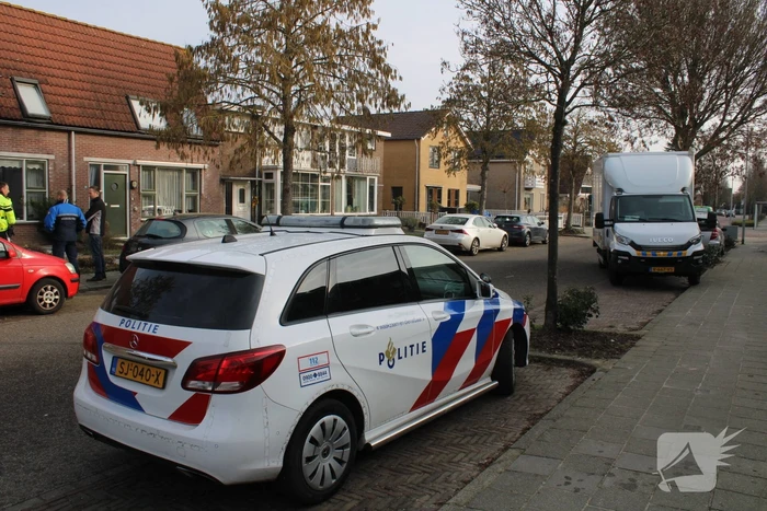 Politie vindt hennepkwekerij van 261 planten