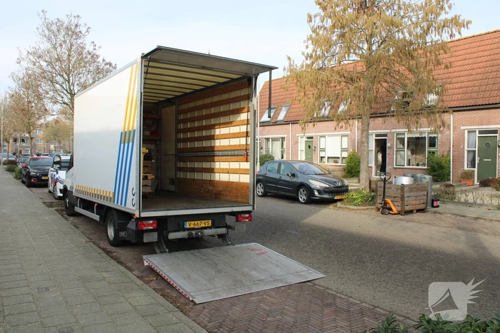 Politie vindt hennepkwekerij van 261 planten
