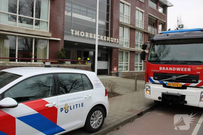 Brandweer doet onderzoek naar gaslucht