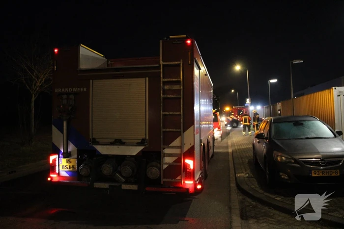 Brandweer groots ingezet voor mogelijke winkelbrand
