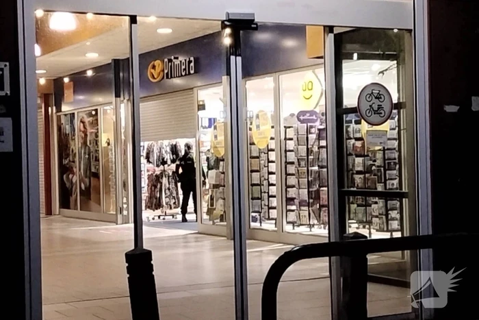 Onderzoek naar gewapende overval op winkel