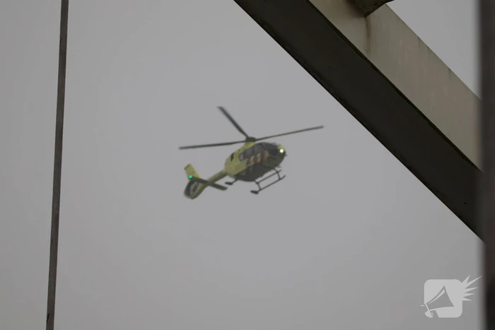 Traumahelikopter ingezet voor persoon te water