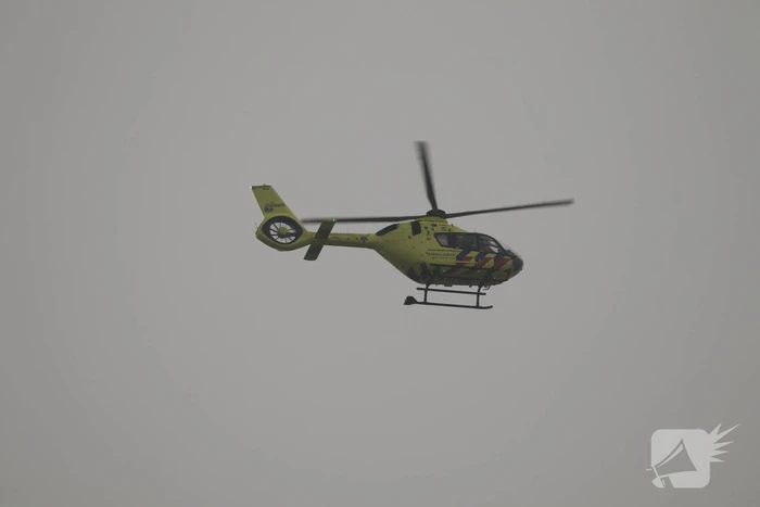 Traumahelikopter ingezet voor persoon te water