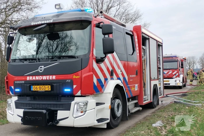 Schuur in volkstuin uitgebrand