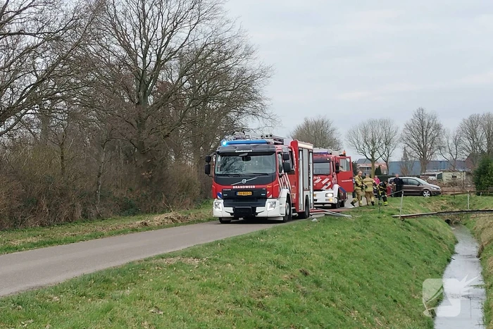 Schuur in volkstuin uitgebrand