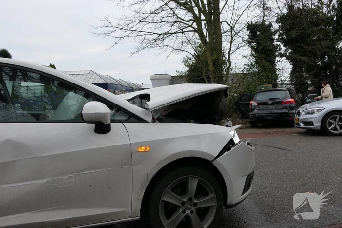 Afslaande automobilist te laat opgemerkt