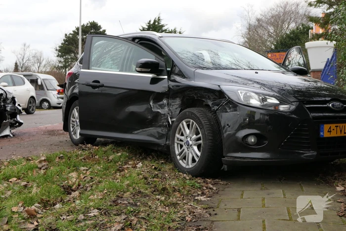 Afslaande automobilist te laat opgemerkt