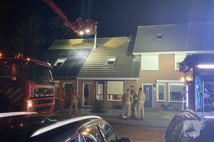 Schoorsteenbrand snel onder controle
