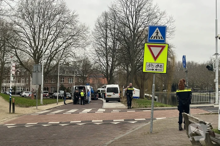 Politieonderzoek na aantreffen overleden persoon in water